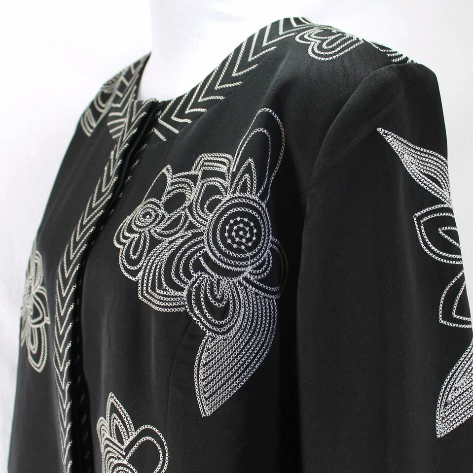 Chaqueta Blazer Norm Thompson Mujer L Negra Bordada Floral Manga 3/4 Forrada  Foto 4 de 4