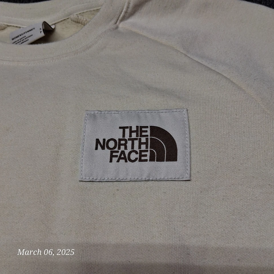 The North Face Sweatshirt Women Size Small White Crew Neck Long Sleeve - Image 2 of 4