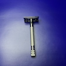 Merkur 23C Long Handled Double Edge Safety Razor