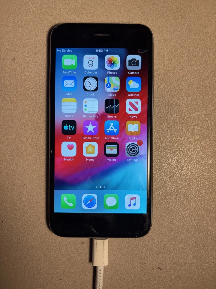iPhone 6 64 GB A1549 Gris espacial DESBLOQUEADO -rz Foto 3 de 4
