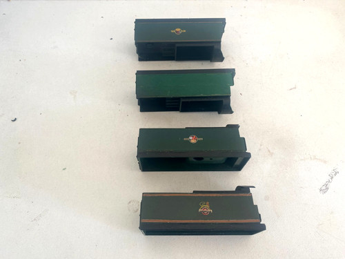 4 TRIANG R356 R38 34051 WINSTON CHURCHILL BR TAPAS TIERNAS DAÑOS MENORES EN LAS ESQUINAS | Zustand: Used