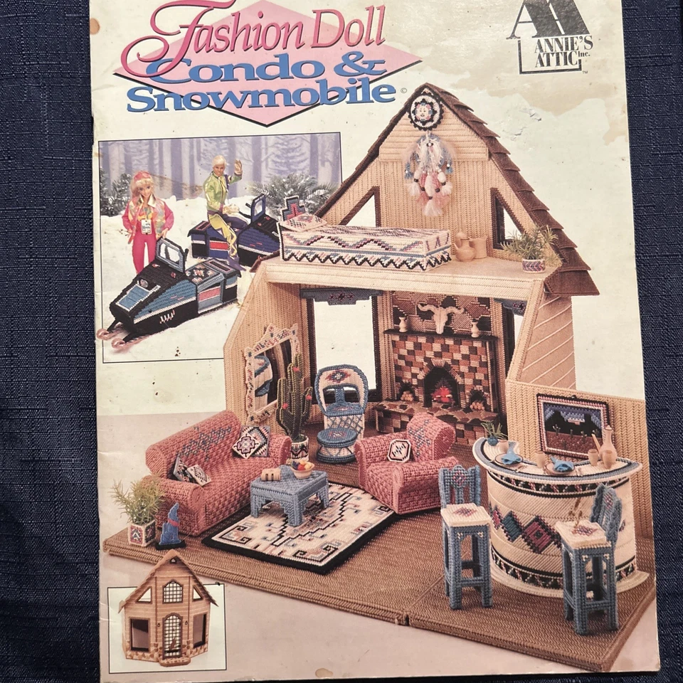 Three Annie’s Attic Plastic Canvas Pattern Booklets - Image 2 of 4