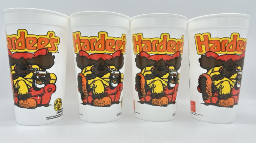 4 Vintage 1987 Hardee's The Moose Collectible 32oz Plastic Cups - Picture 2 of 5