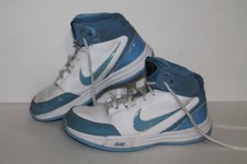 Nike Dream Youth Basketball Shoes, 383193-142, White/Blue,Youth US Size 4 Youth