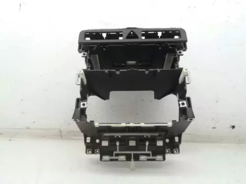 8P0858005B Consola Central para AUDI A3 SPORTBACK (8PA) 2.0 TDI Ambition 3502388 - Imagen 1 de 10