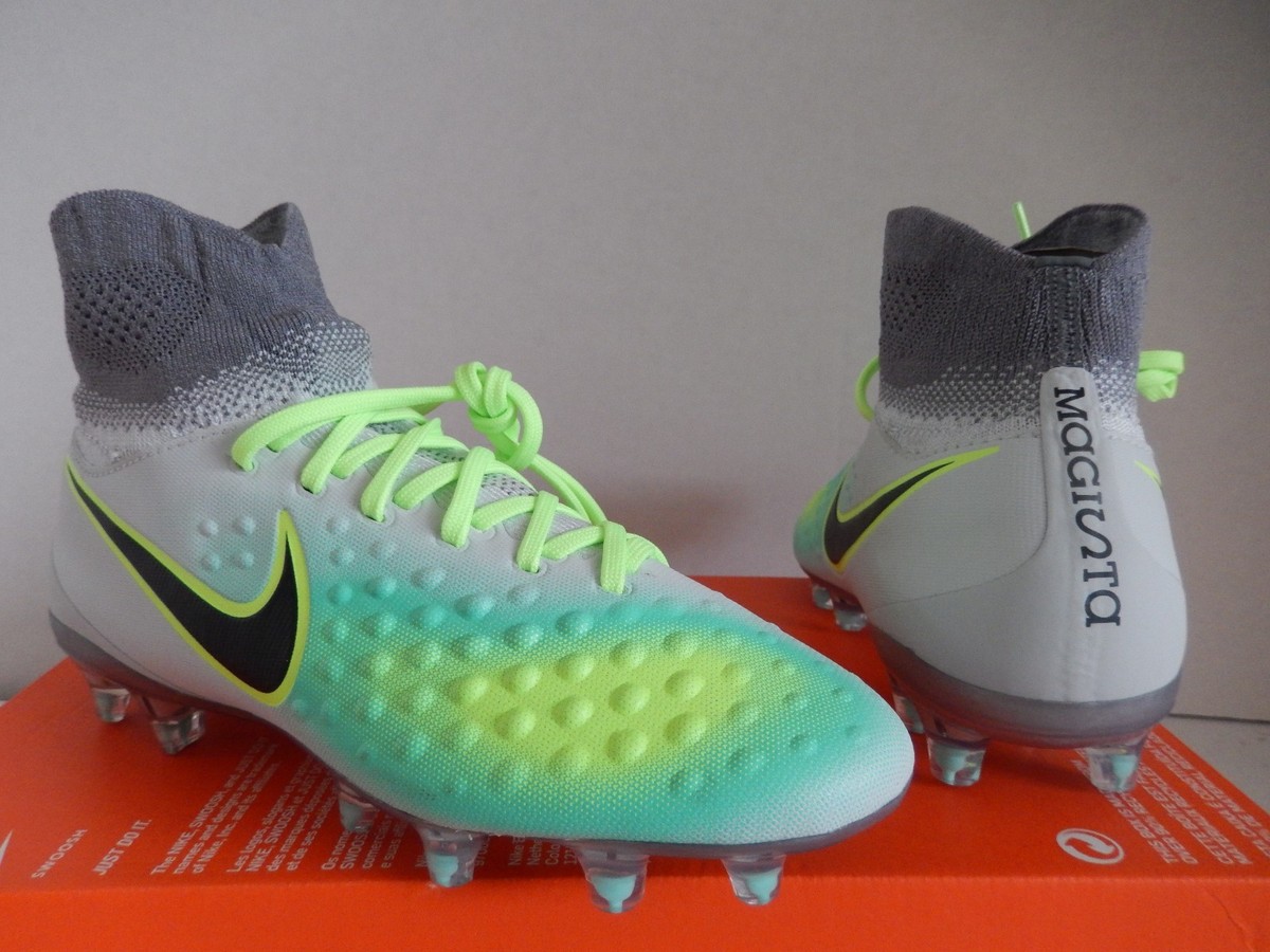 NIKE Magista Obra Ⅱ FG 25cm Amazon.com: Nike JR Magista Obra II FG Black/Red 4