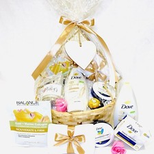 LADIES BIRTHDAY PAMPER BATH SET TREATS FILLED GIFT HAMPER BASKET FOR HER