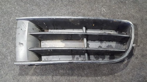 Stoßstangengitter vorne links  Volkswagen Polo DE194537-07