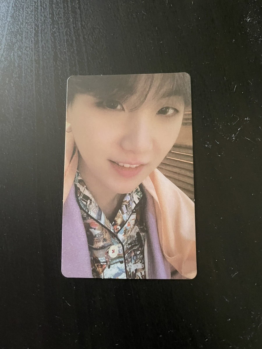 SUGA サイン入りカード MAP OF THE SOUL: PERSONA BTS Suga Yoongi Map of the Soul: Persona Official Photocard
