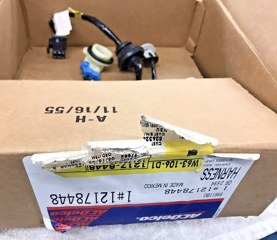 Arnés de luces traseras 12178448 NOS ACDelco 1993-1997 Cadillac Seville Foto 3 de 4