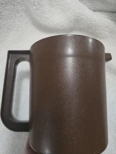 Vintage Tupperware Brown 1qt Pitcher With Push Button Top