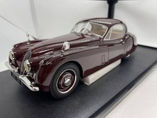 Kult 1/18 Jaguar XK120 FHC Maroon 1951-1954 rot CML182-03 J01-04-002