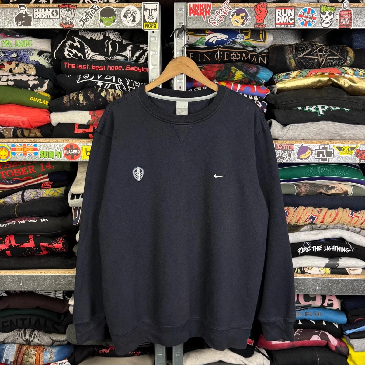 Nike Leeds United International Club Soccer Fan Apparel and