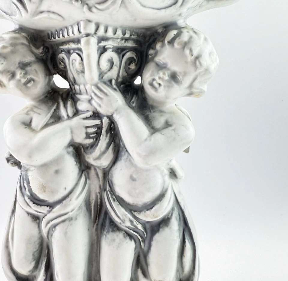 Jarrón antiguo con pedestal de querubín con cuenco festoneado decoración de tocador barroco Foto 3 de 4
