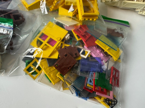 LEGO Windows Doors - Choose Your Color - Transparent Panels Prison Door Frames - Picture 44 of 45
