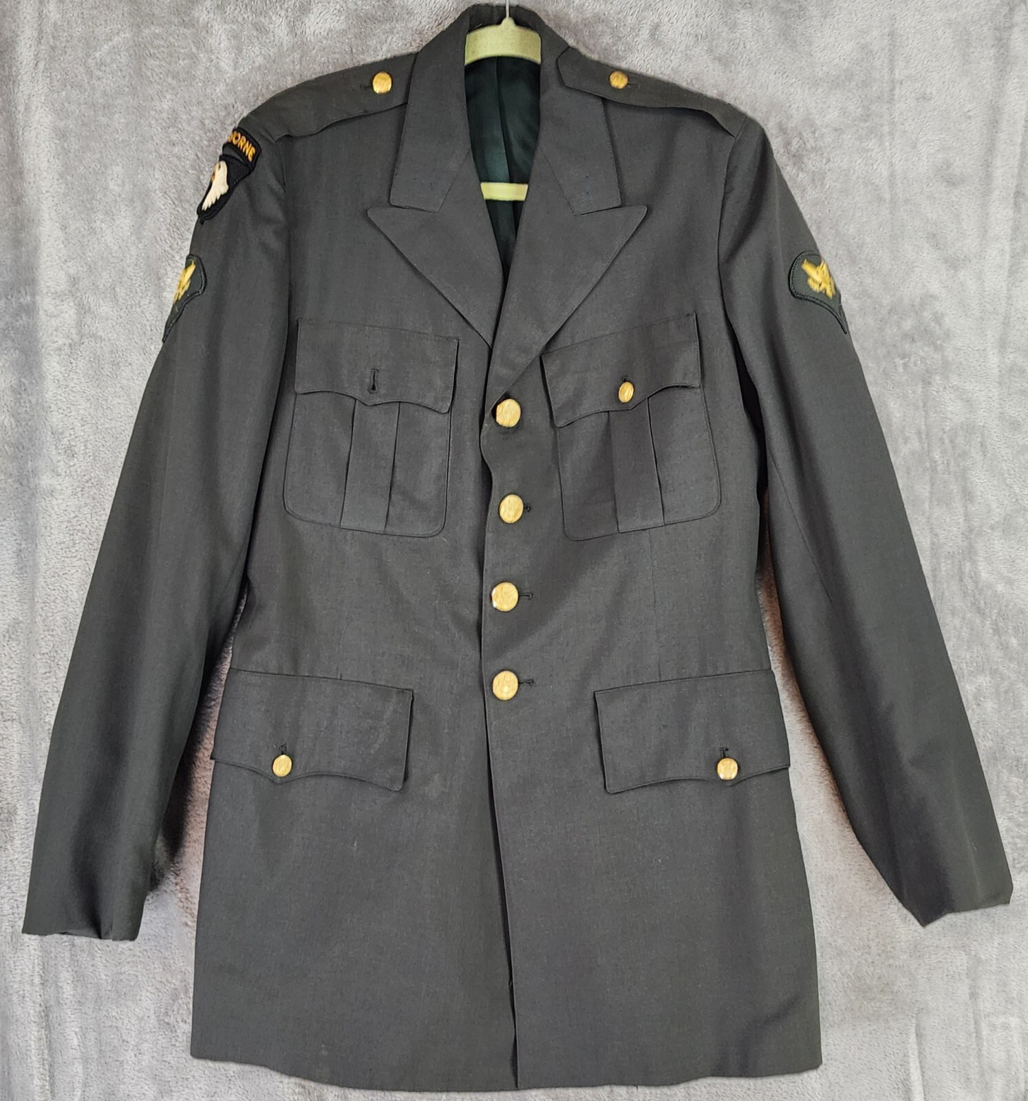 Vintage US Army Green Airborne Military Dress Coat Mens 38XL