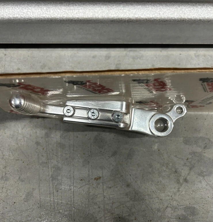 New Kawasaki ZX-14R Adjustable Rear Brake Pedal Lever (2006-2014) Polished - Image 2 of 3