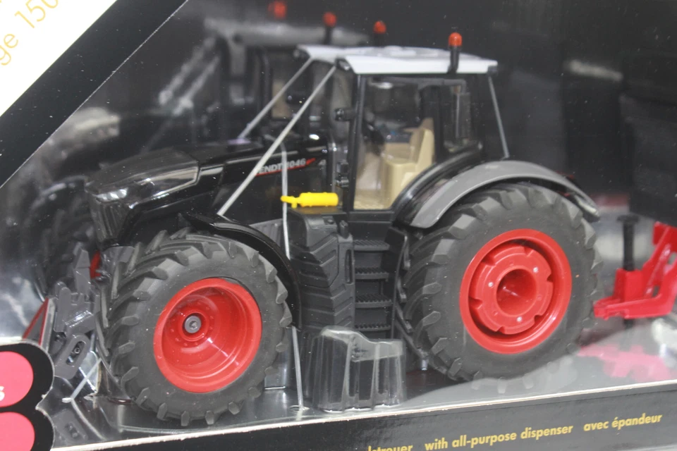 Siku 8520 Fendt 1046 Vario + Strautmann Black Edition 1:32 Idea & Play New - Image 4 of 4