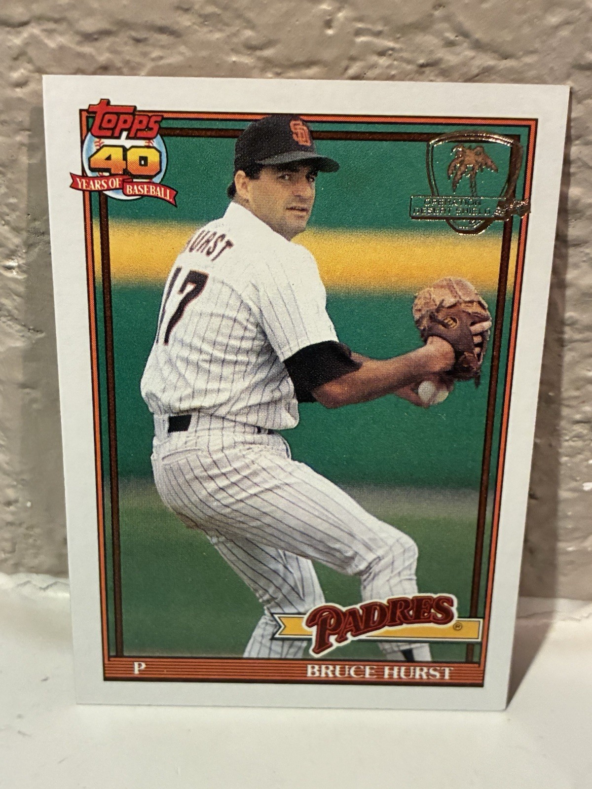 1991 Topps Desert Shield Bruce Hurst #65 San Diego Padres NRMT H