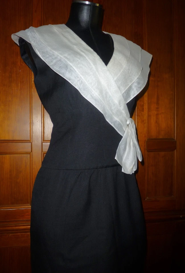 Vestido Negro De Colección Años 80 Avant Garde NIPON BOUTIQUE Cóctel Fiesta Capa Cuello Lazo 4 Foto 3 de 4