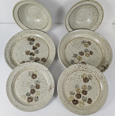 6PC Studio Pottery Speckle Beige Brown Floral 2EA Dinner / Salad Plates & 2 Bowl