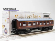 LIONEL HOGWARTS EXPRESS GRYFFINDOR HOUSE ADD-ON COACH CAR 2123140 - 2327260 NEW