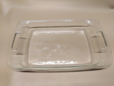 Pyrex 9 x 13, 3 Quart Clear Glass Baking Dish Casserole Handle
