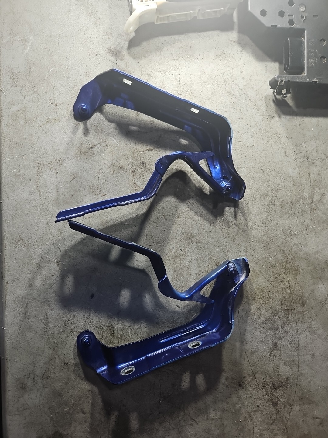 MASERATI GHIBLI HOOD BONNET LEFT & RIGHT SIDE HINGE SUPPORT OEM 2014-20 ✔️ -SET-