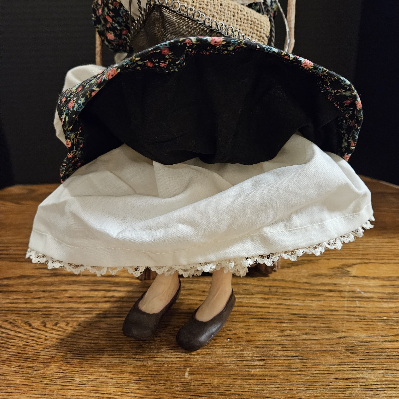 Jacqueline Kent Woodland Collection Doll Feed The Birds Granny 15 Inch