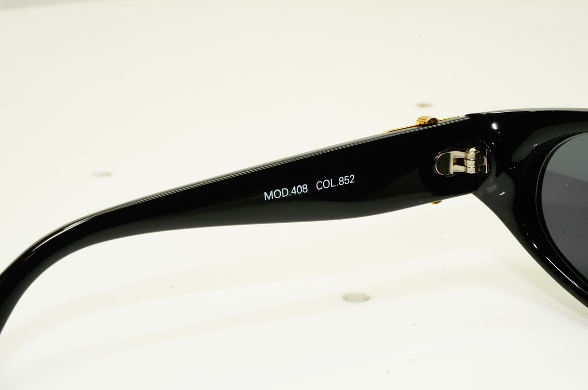 Gianni Versace 1996 Mens Vintage Black Gold Medusa Sunglasses MOD