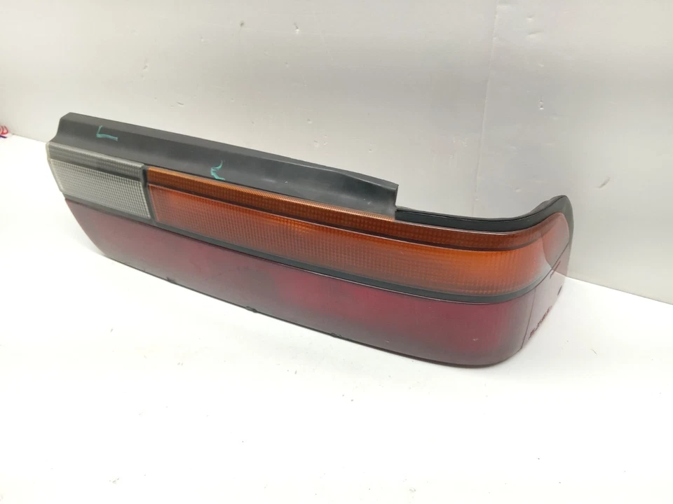 1999-2002 NISSAN STANZA ПРАВАЯ СТОРОНА ЗАДНИЙ ФОНАРЬ OEM, 166-58432R - Изображение 2 из 4