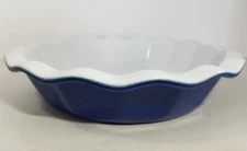 Emile Henry Blue Ruffled Edge Pie Dish Excellent Pre-owned Condition
