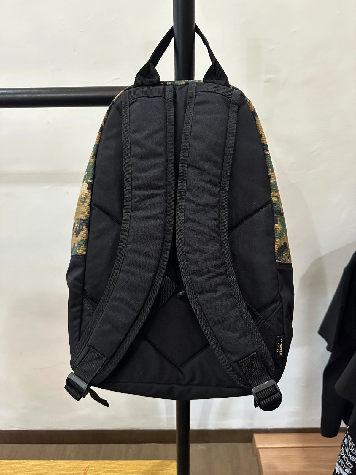 Stussy Stock backpack - Digi Camo (Medium backpack with laptop storage) image 2