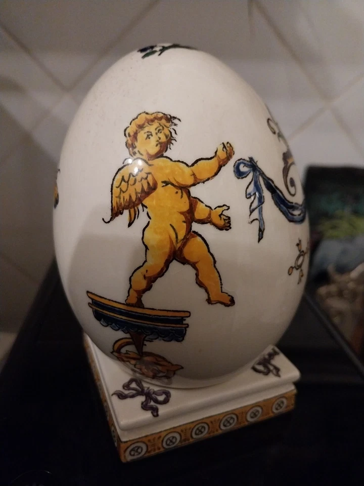 Oeuf En Faience De Gien Sur Socle Renaissance  13cm - Photo 2/4