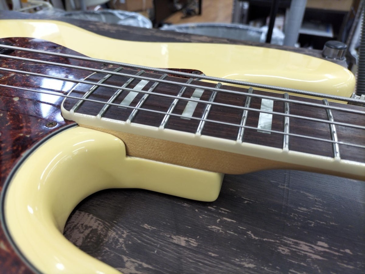 Fender) USA American Vintage 75 Jazz Bass FSR Electric Bass Guitar
