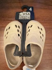 Wonder Nation Kids Size 4 Cream Foam Clogs Slip On Shoes Made in USA New Tag