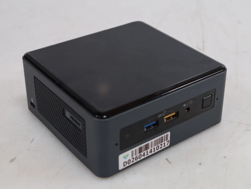 Preços baixos em Sistema Operacional Intel NUC Not Included 8 GB