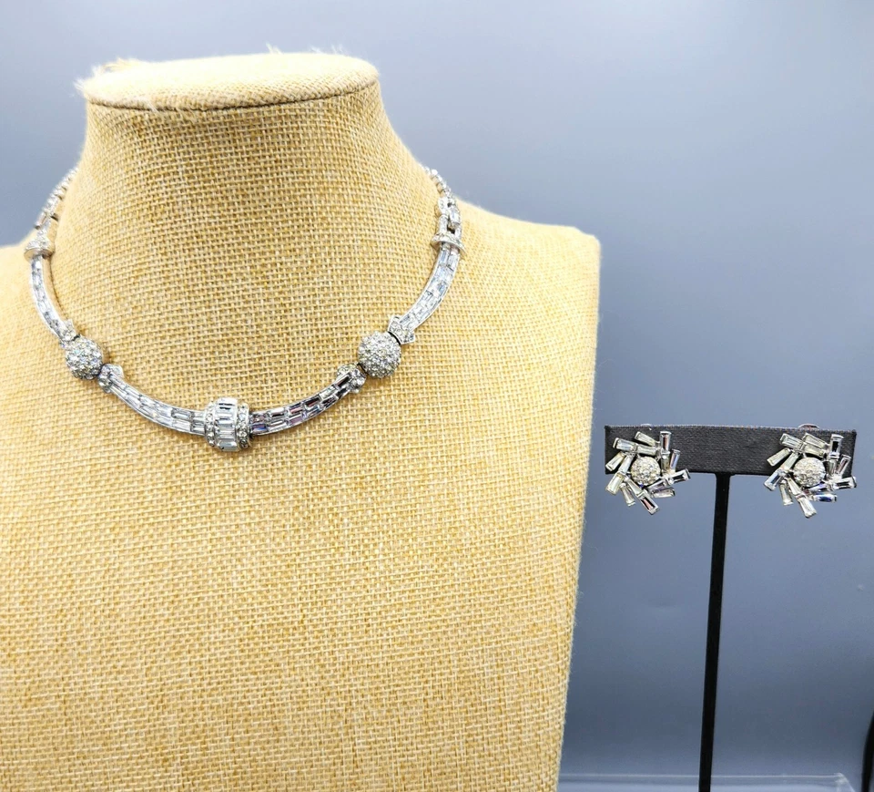 1950 Marcel Boucher Phrygian Cap Baguette Pom Pave Cristal Collar Pendientes Foto 3 de 4