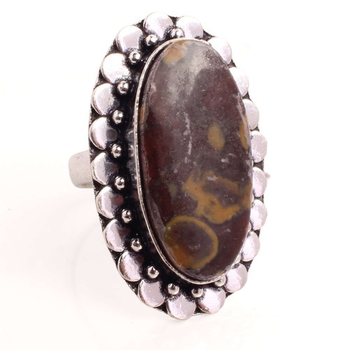 Anello In Pietra Giada Placcato Argento Fatto A Mano Per Donne Taglia US 6 R-230