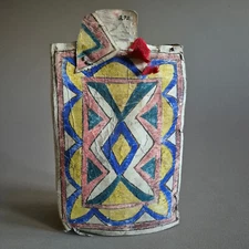Antique Small Sioux (Lakota / Dakota) Parfleche Container, circa 1880s-1890s.
