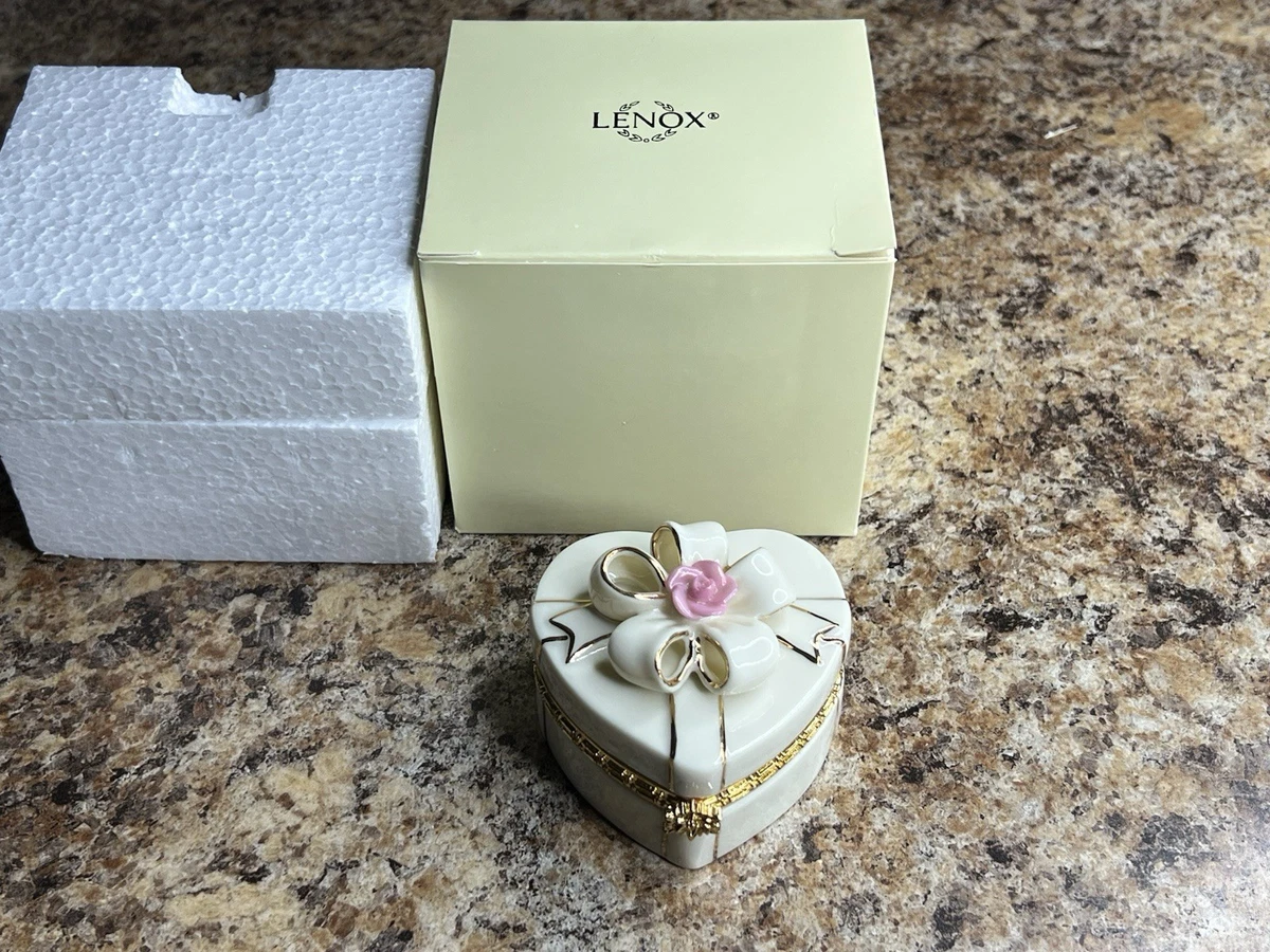 LENOX トレジャーボックス　小物入れ Lenox Spice Village Recipe Box – Lenox Corporation