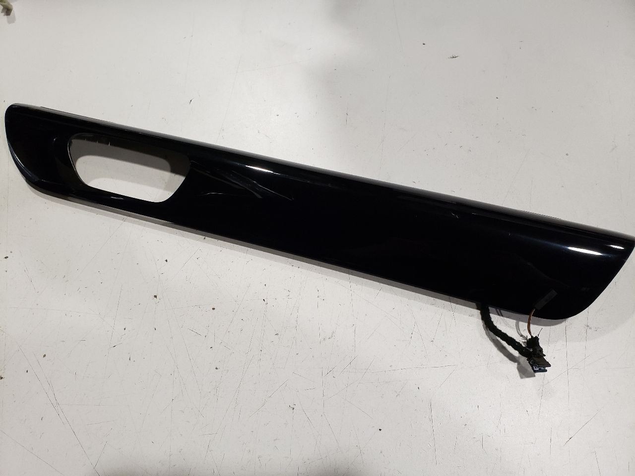 2009 Bentley Flying Spur Sedan - Right Front Interior Door Trim  OEM  3W5868540A