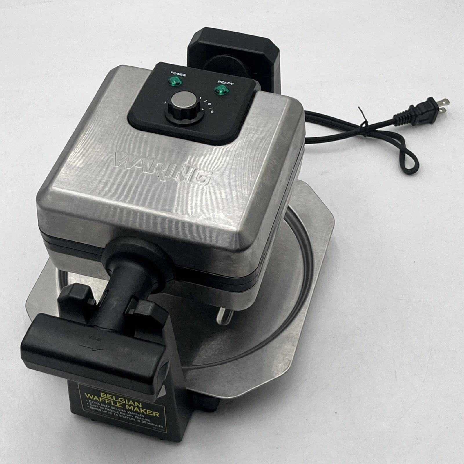 Waring Pro Belgian Waffle Maker Black Stainless Steel WMK250SQ W/ Drip Pan