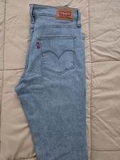 Levi  s 720 High Rise Super Skinny Jeans Women  s Size 29 Light Wash Stretch