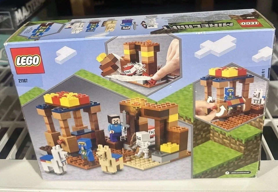 LEGO 21167 MINECRAFT The Trading Post - Image 3 of 4
