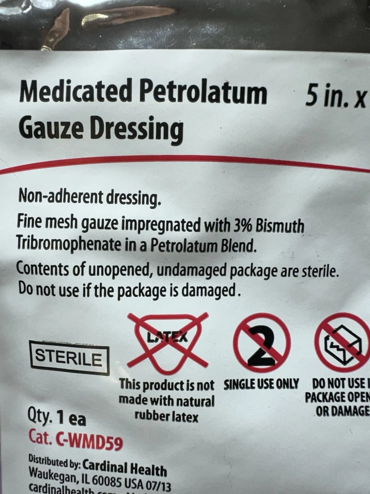 25 Apósitos No Adherentes Gasa Petrolato Medicada Cardinal H, 5" X 9" Caducados Foto 3 de 4
