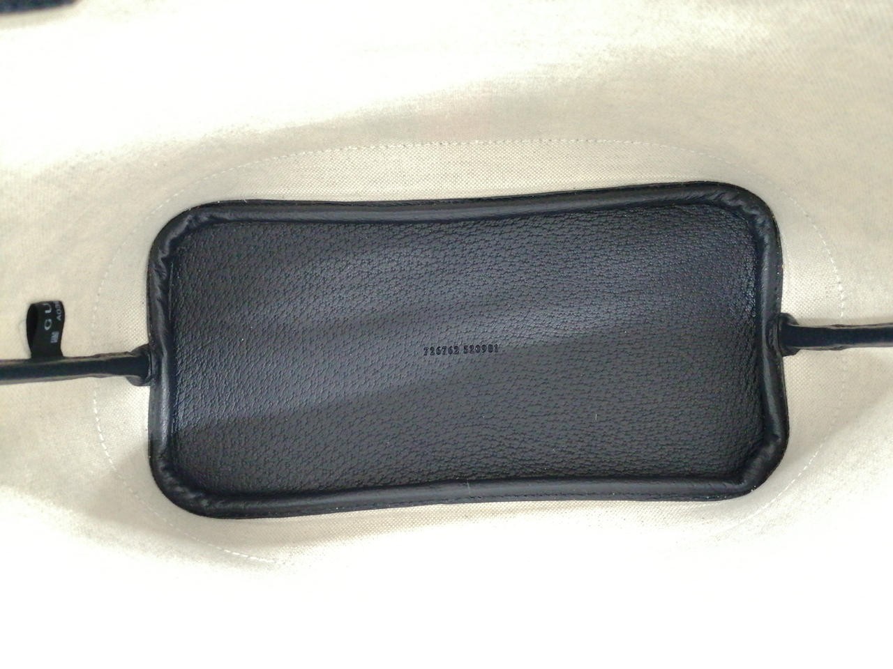 Off Diagonal Small Tote Bag Model Number 726762 G… - image 4