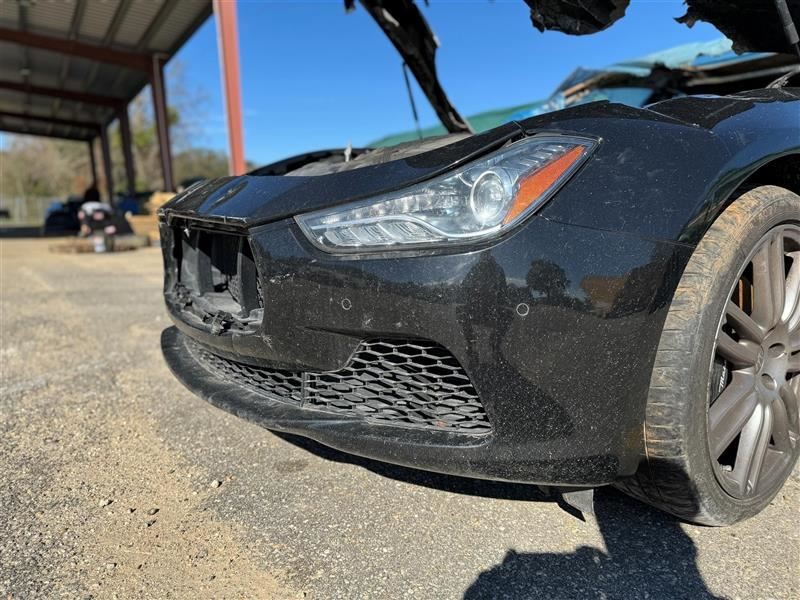 2014 2015 2016 2017 Maserati OEM Left Rocker Panel Moulding Skirt Pulled Clip