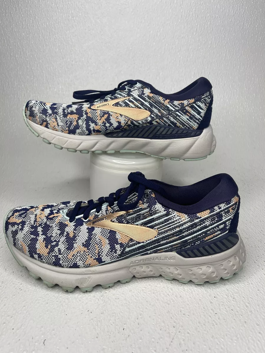 Brooks adrenaline size shop 7 womens