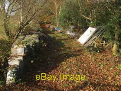 Photo 6x4 Bridleway to Deaks Lane Ansty Passing through a small yard of a c2014